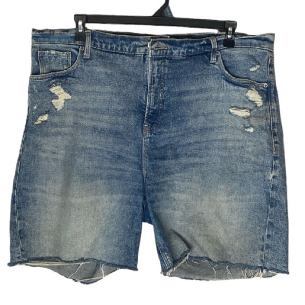 OLD NAVY classic fit denim jean shorts // Wms 18